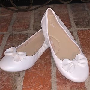 Cat & Jack (Target) white flats